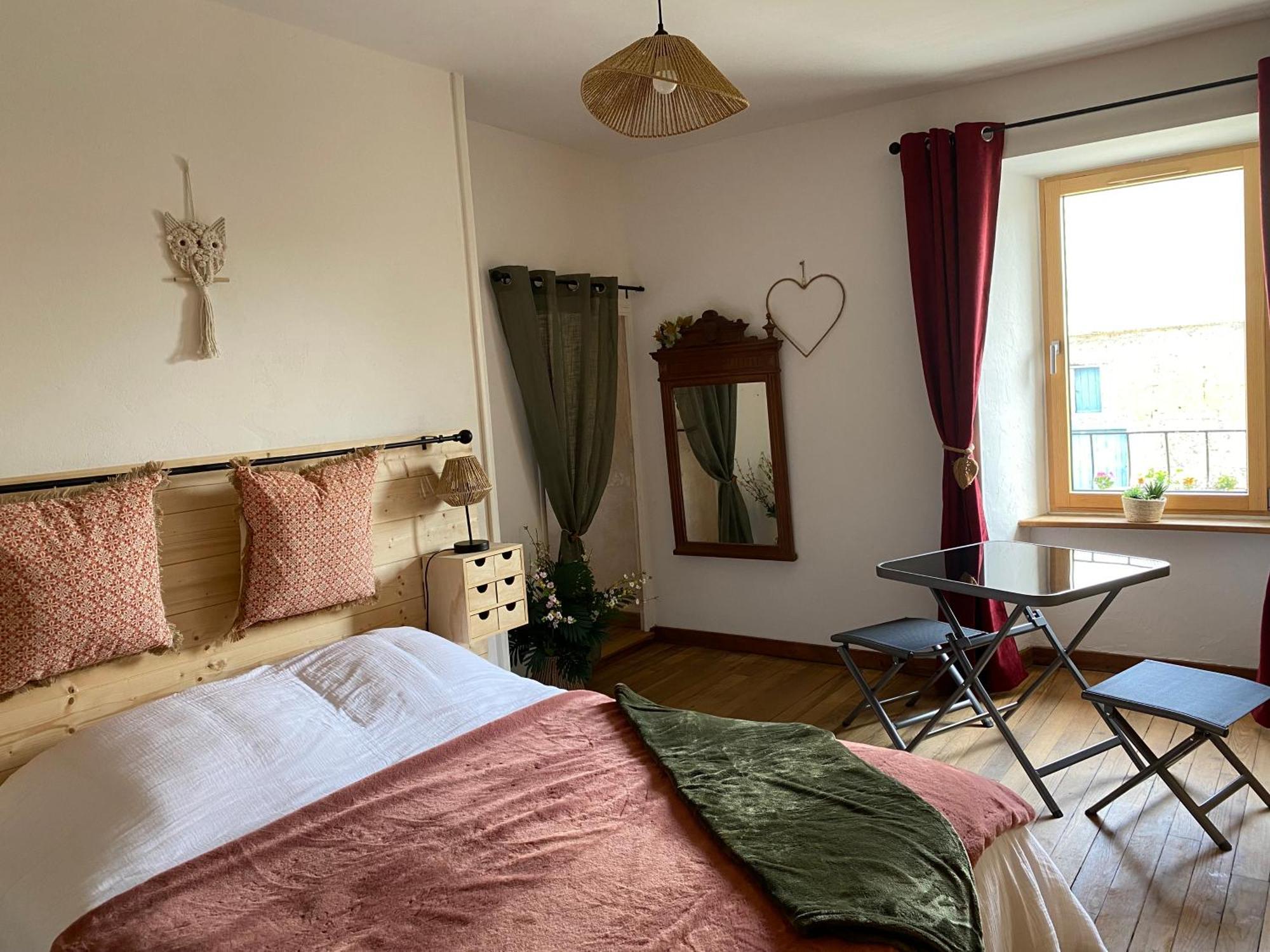 Bed and Breakfast La Pautiere Saint-Sauveur-Lendelin Pokoj fotografie